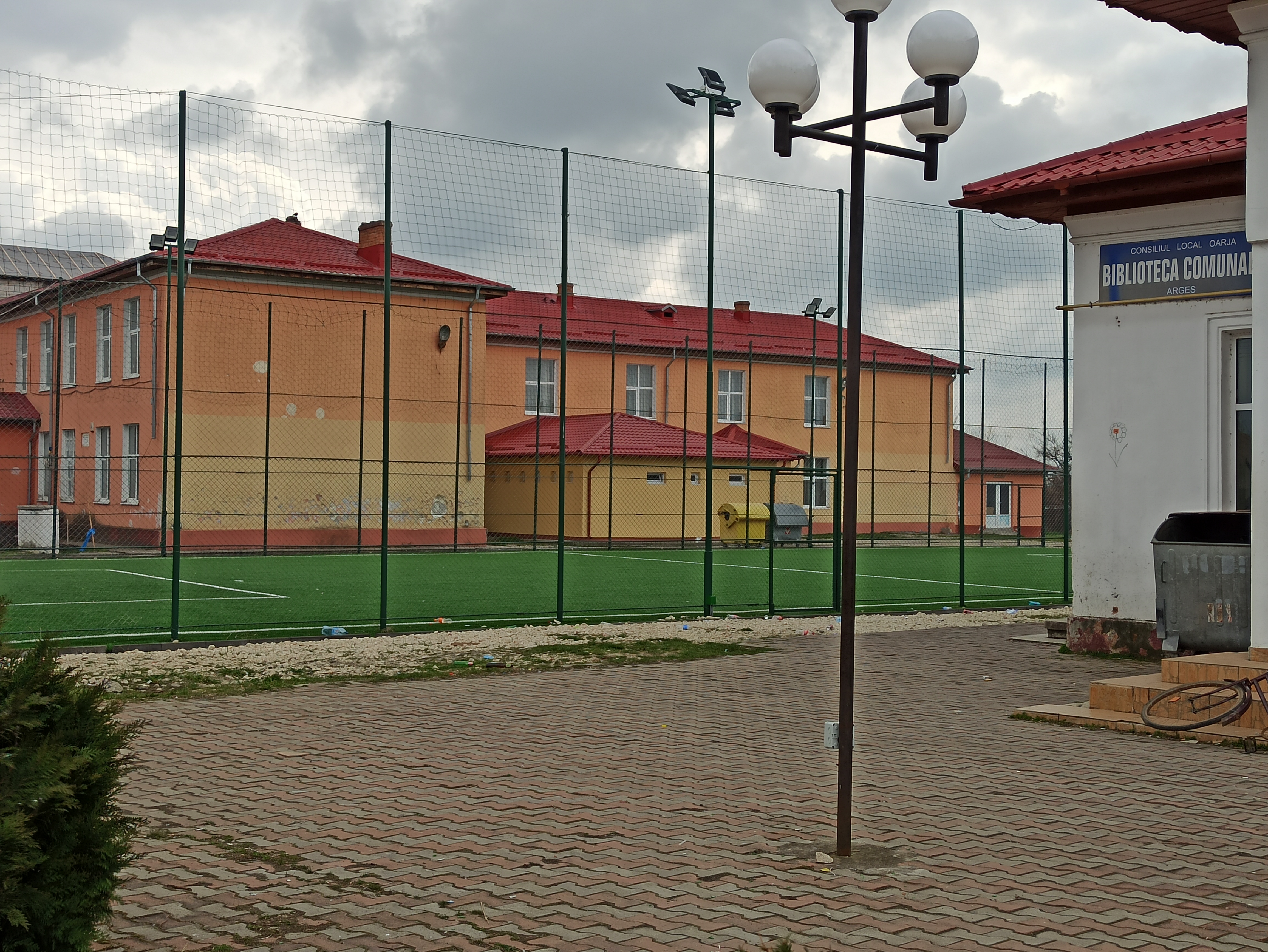 oarja-scoala